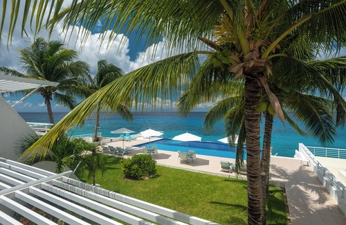 Zona Hotelera Norte Condo | Wonderful Direct Oceanfront 1BR Condo, Spectacular Snorkeling Outfront