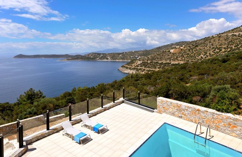Marathon Villa | WONDERFUL ECO FRIENDLY VILLA AUGUSTINE