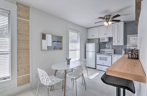 Galveston House | Wonderful Getaway in Galveston Minutes from Beach!