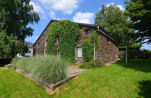 Noirefontaine House | Wonderful Holiday Home in Noirefontaine