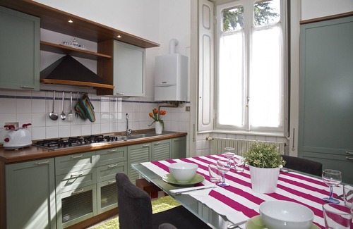 Viconago Villa | WONDERFUL OLD VILLA, WITH SPECTACULAR VIEW OF LAKE LUGANO.