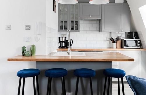 Harrow Road Apartment | Wonderful One Bedroom Apartment near Portobello Rd