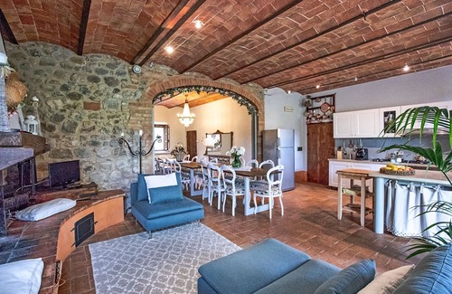 Gallina Villa | Wonderful private villa with private pool, WIFI, TV, patio, panoramic view, close to Montepulciano
