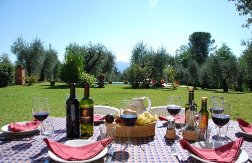 Capannori Villa | Wonderful private villa with WIFI, A/C, private pool, TV, patio and panoramic view, close to Lucca