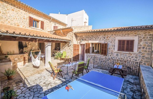Mancor de la Vall House | Wonderful private villa for 8 people with hot tub, A/C, WIFI, TV and patio
