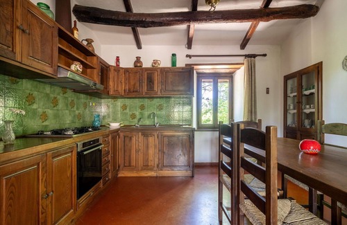 Monteriggioni House | Wonderful private villa for 8 guests with private pool, WIFI and TV, close to Siena