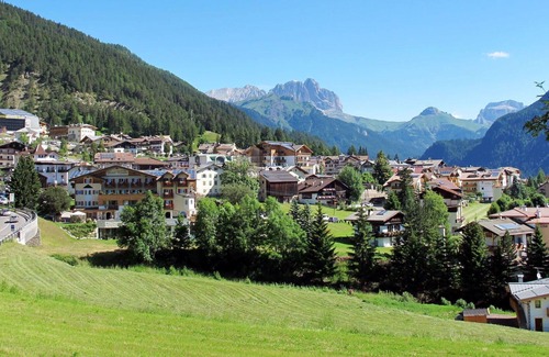 Vigo di Fassa House | Wonderful private villa for 9 people with WIFI, TV, balcony, pets allowed and parking