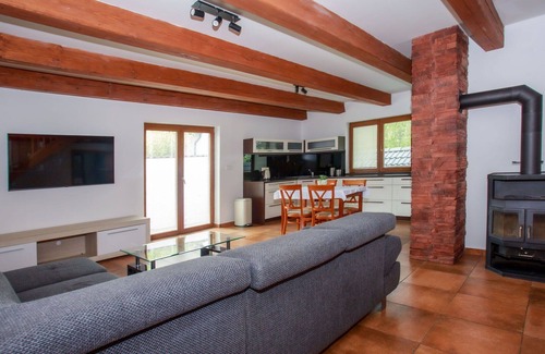 Zabovresky House | Wonderful private villa for 4 guests with WIFI, TV and terrace