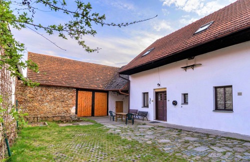 Vlkov Villa | Wonderful private villa for 13 guests with private pool, WIFI, TV and pets allowed