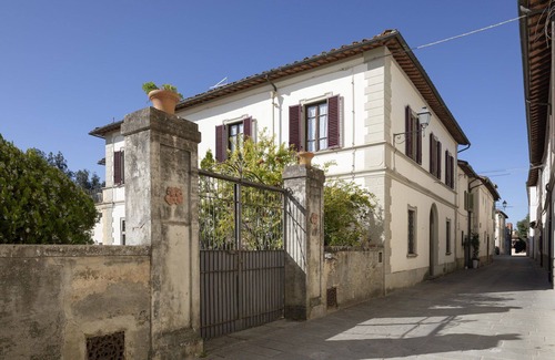Cicogna Villa | Wonderful private villa for 10 guests with WIFI, private pool, TV, patio, panoramic view and par.