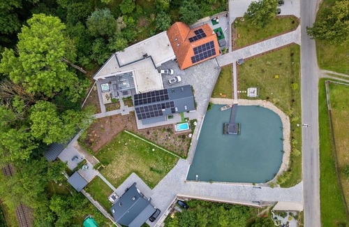 Dolni Laz House | Wonderful private villa for 10 guests with WIFI, hot tub, TV, terrace and pets allowed