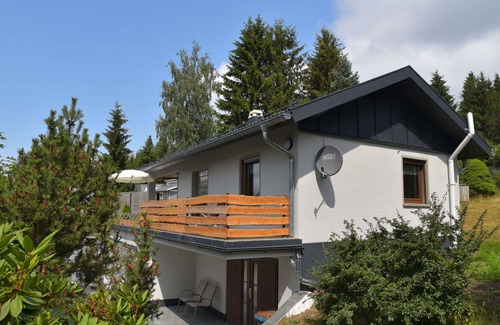 Goldlauter House | Wonderful private villa for 4 people with WIFI, TV, terrace and pets allowed