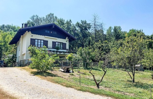 Asti House | Wonderful private villa for 6 people with A/C, WIFI, TV and terrace