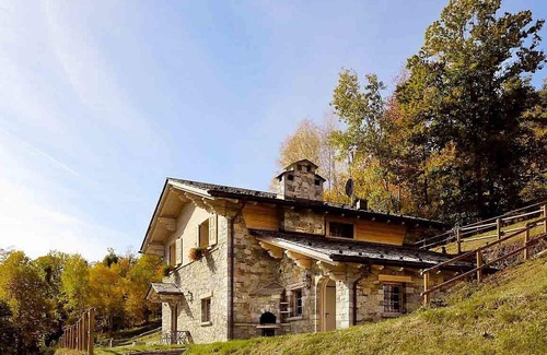 Grosotto House | Wonderful private villa for 7 people with WIFI, TV, balcony, pets allowed and parking