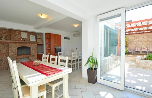Susica Villa | Wonderful private villa for 10 guests with A/C, private pool, hot tub, WIFI, TV and terrace