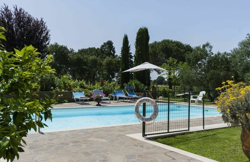 Marta House | Wonderful private villa for 10 guests with WIFI, A/C, private pool and patio