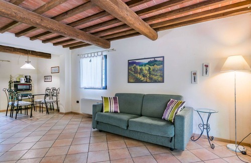 Pescia House | Wonderful private villa for 4 people with WIFI, private pool, TV and patio
