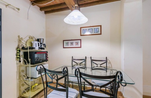 Pescia House | Wonderful private villa for 4 people with WIFI, private pool, TV and patio