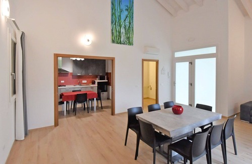 Malcontenta Villa | Wonderful private villa for 6 people with pool, A/C, WIFI, TV and balcony