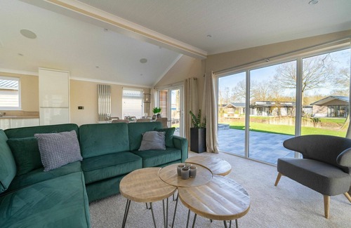 Biddinghuizen House | Wonderful private villa for 6 guests with pool, WIFI, TV, terrace and parking