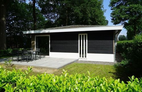 Susteren House | Wonderful private villa for 6 people with WIFI, pool, TV and terrace