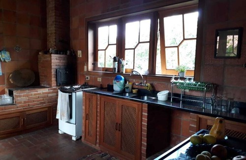 Visconde de Maua House | Wonderful site in Mauá with waterfall and lush nature. Full privacy