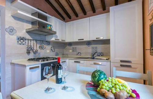Monteroni d'Arbia House | Wonderful villa for 4 people with WIFI, A/C, pool, TV, patio, pets allowed and panoramic view