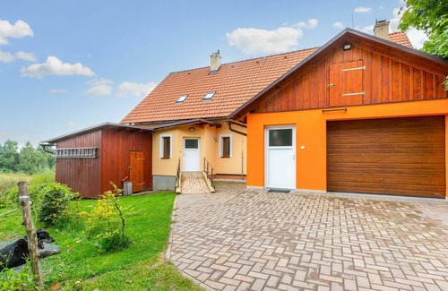 Rokytnice v Orlickych Horach House | Wonderful villa for 7 guests with WIFI, TV, patio and panoramic view