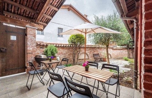 Narzole House | Wonderful villa for 12 guests with WIFI, A/C, pool, TV, terrace and pets allowed