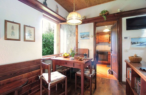 Nevegal House | Wonderful villa for 6 people with WIFI, TV, terrace and pets allowed