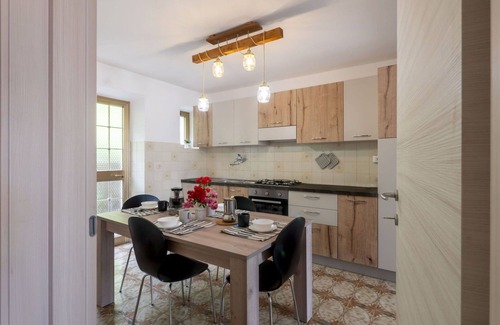 Barcis House | Wonderful villa for 8 guests with TV and patio