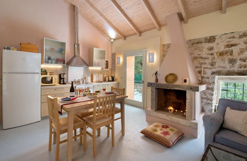 Mpogdanatika House | Wonderful villa in a secluded location with an outdoor pool and private gardens.