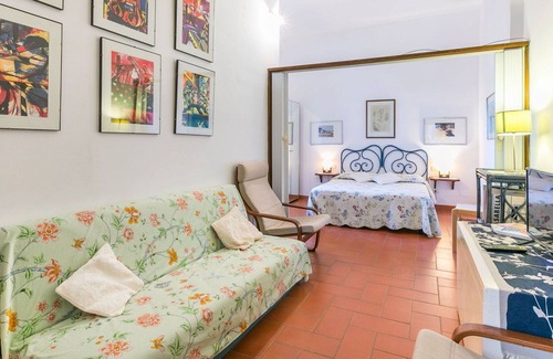 Lamole Villa | Wonderful villa for 8 people with WIFI, private pool, hot tub, TV, patio and parking