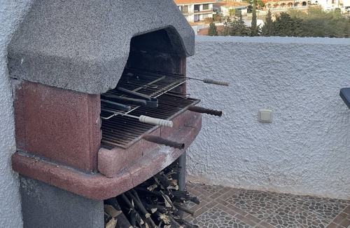 Velilla-Taramay Ski Chalet | Wonderful villa with incredible views, 3 minutes from the beach!