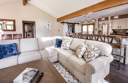 Monument House | Wonderful Woodmoor Home