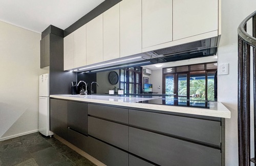 Wongaling Beach Apartment | Wongalinga Beachfront Apt 2