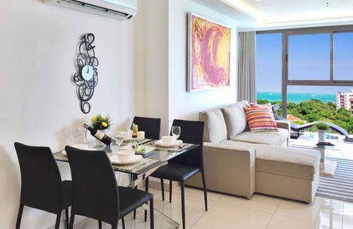 North Pattaya Condo | Wongamat Towers North beach