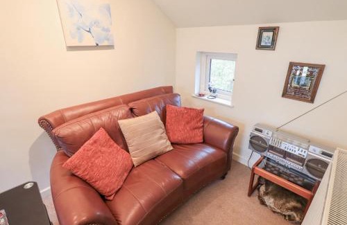 Kendal House | Wood Cottage