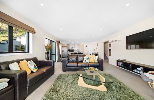 Queenstown House | Wood Haven