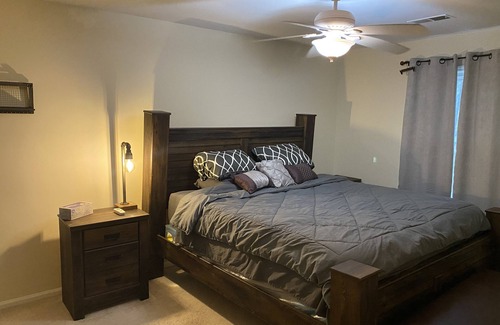 Dale City House | Woodbridge Getaway
