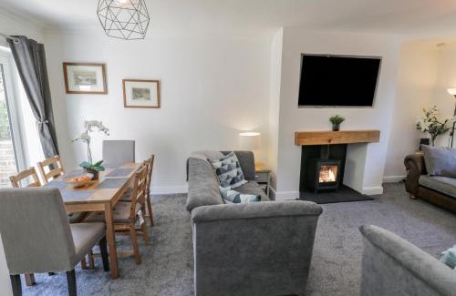 Loftus House | Woodend