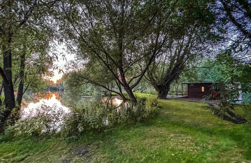 Dilton Marsh Ski Chalet | Woodland Container Lodges Slp 4