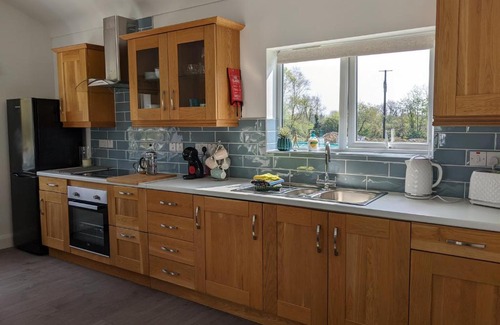 Lisnaskea House | Woodland Lodge