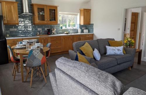 Lisnaskea House | Woodland Lodge