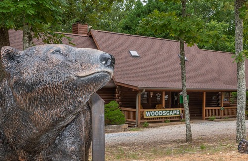 Warm Springs Cabin | Woodscape Cabins "Wolf" - End Cabin of Triplex