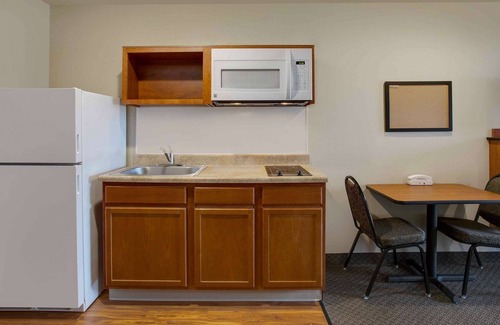 Frederick Hotel | WoodSpring Suites Frederick I-70