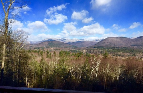 Bearsville Ski Chalet | Woodstock mountainside retreat, nicest view in the Catskills! RELAX!
