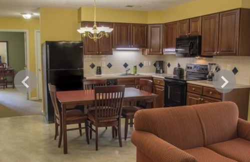 McGaheysville Hotel | Woodstone at Massanutten.