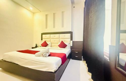 Bahadrabad Hotel | WooibHotels Yogasthali Tapovan