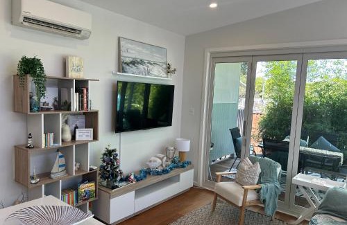 Woonona Villa | Woonona Family Beach Villa 2 bedroom Brand new